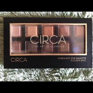 Circa eyeshadow palette